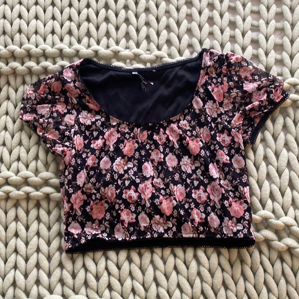 AE studio top size large